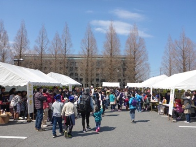 仕事をしたり、食事をしたり、楽しい１日を過ごしました