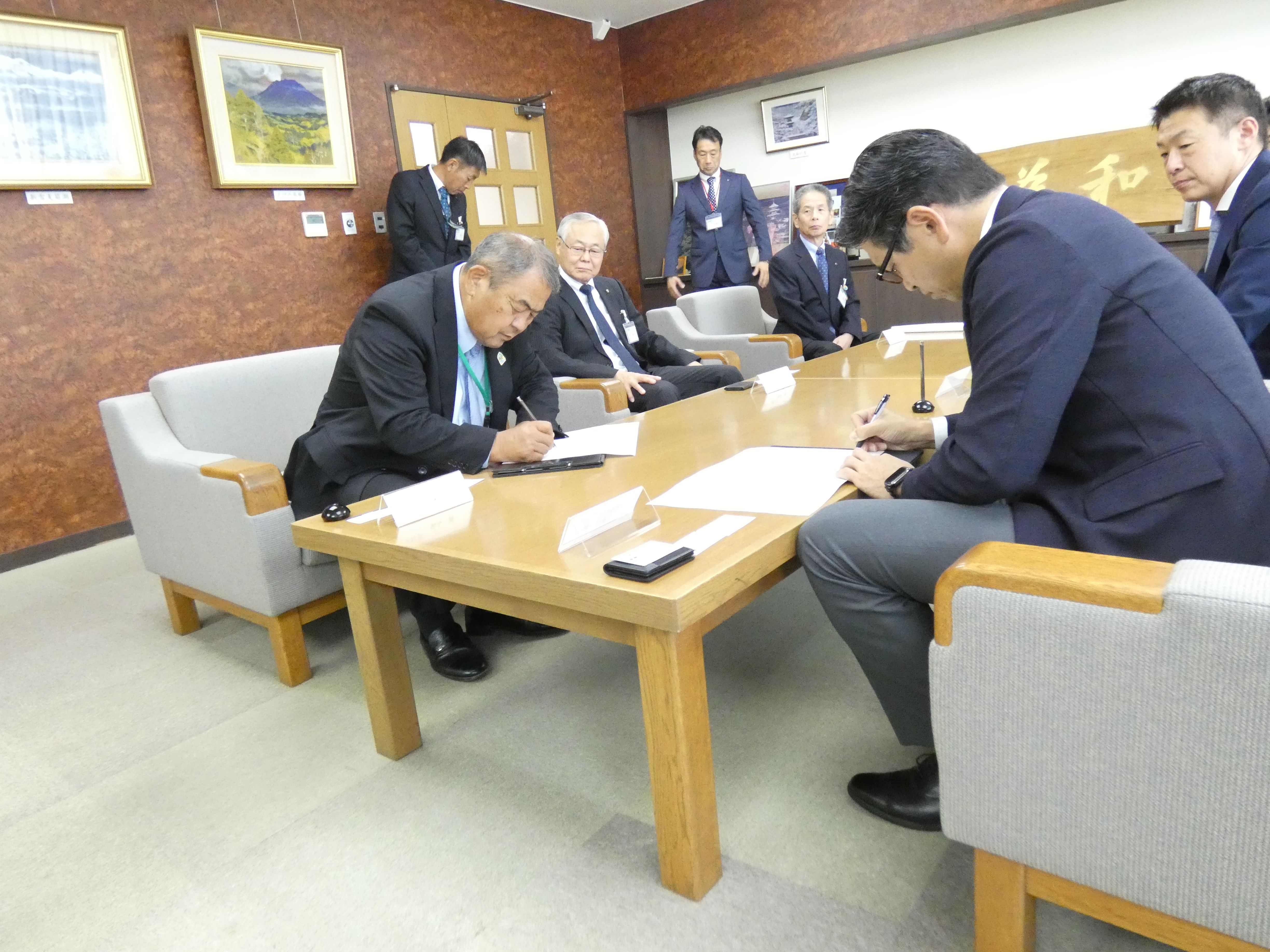 松伏町と西武ライオンズとの連携協力に関する基本協定の様子2