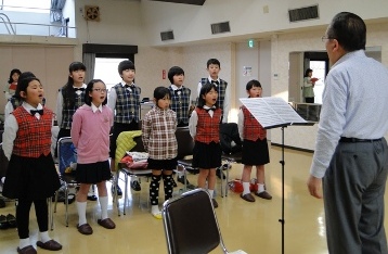 エローラ少年少女合唱団の様子1