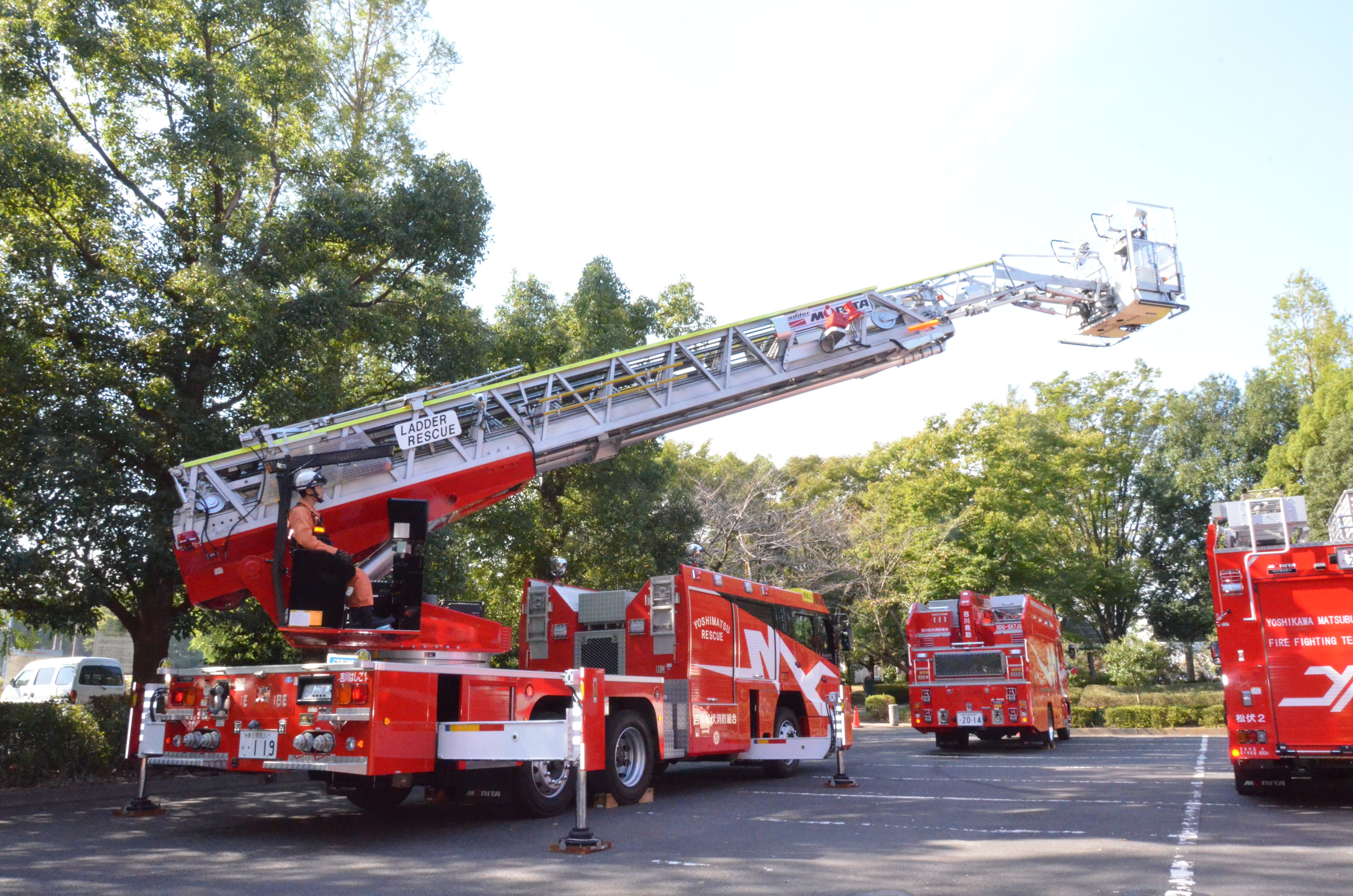 はしご車の写真