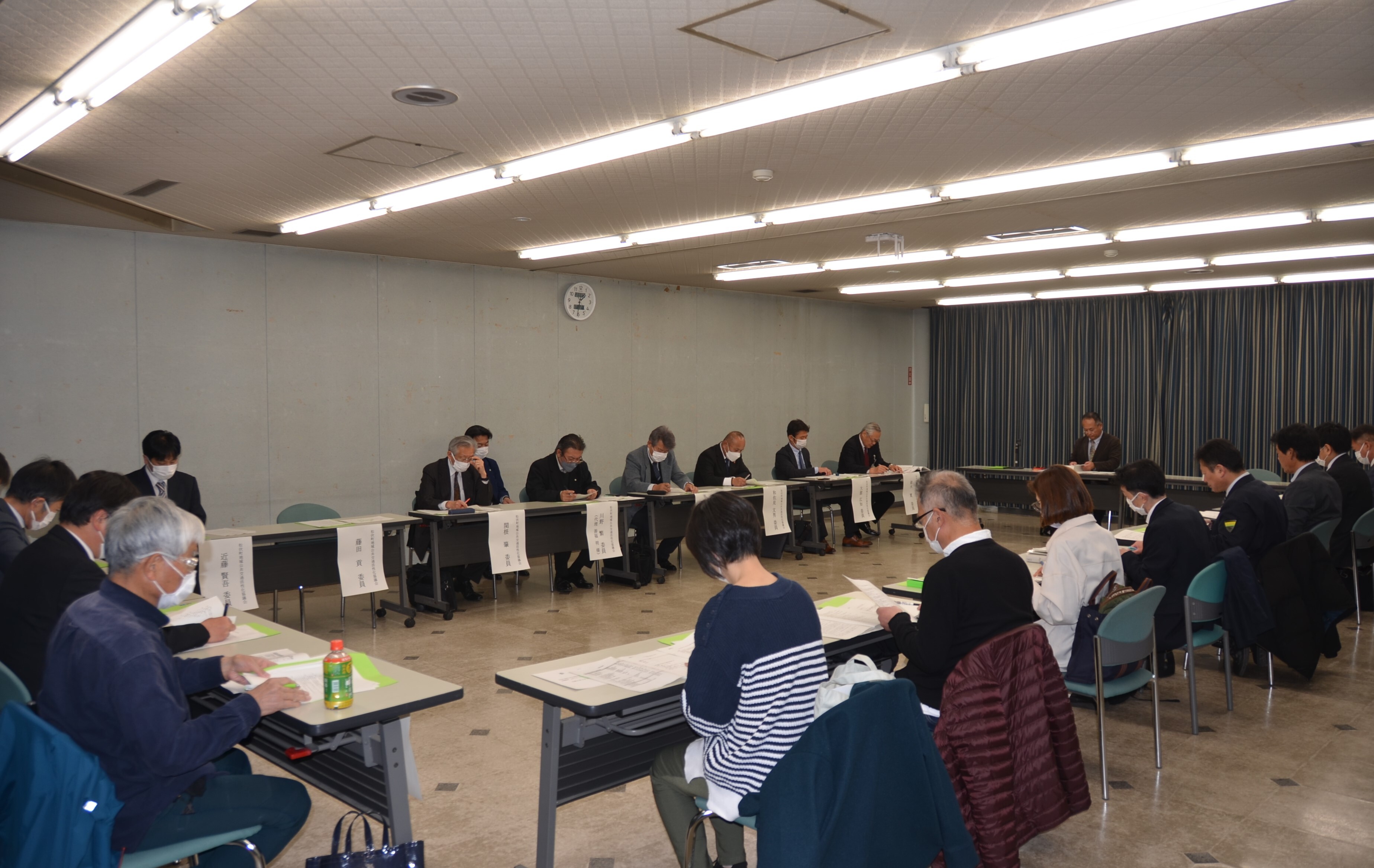 令和5年度第1回松伏町地域公共交通活性化協議会の様子2