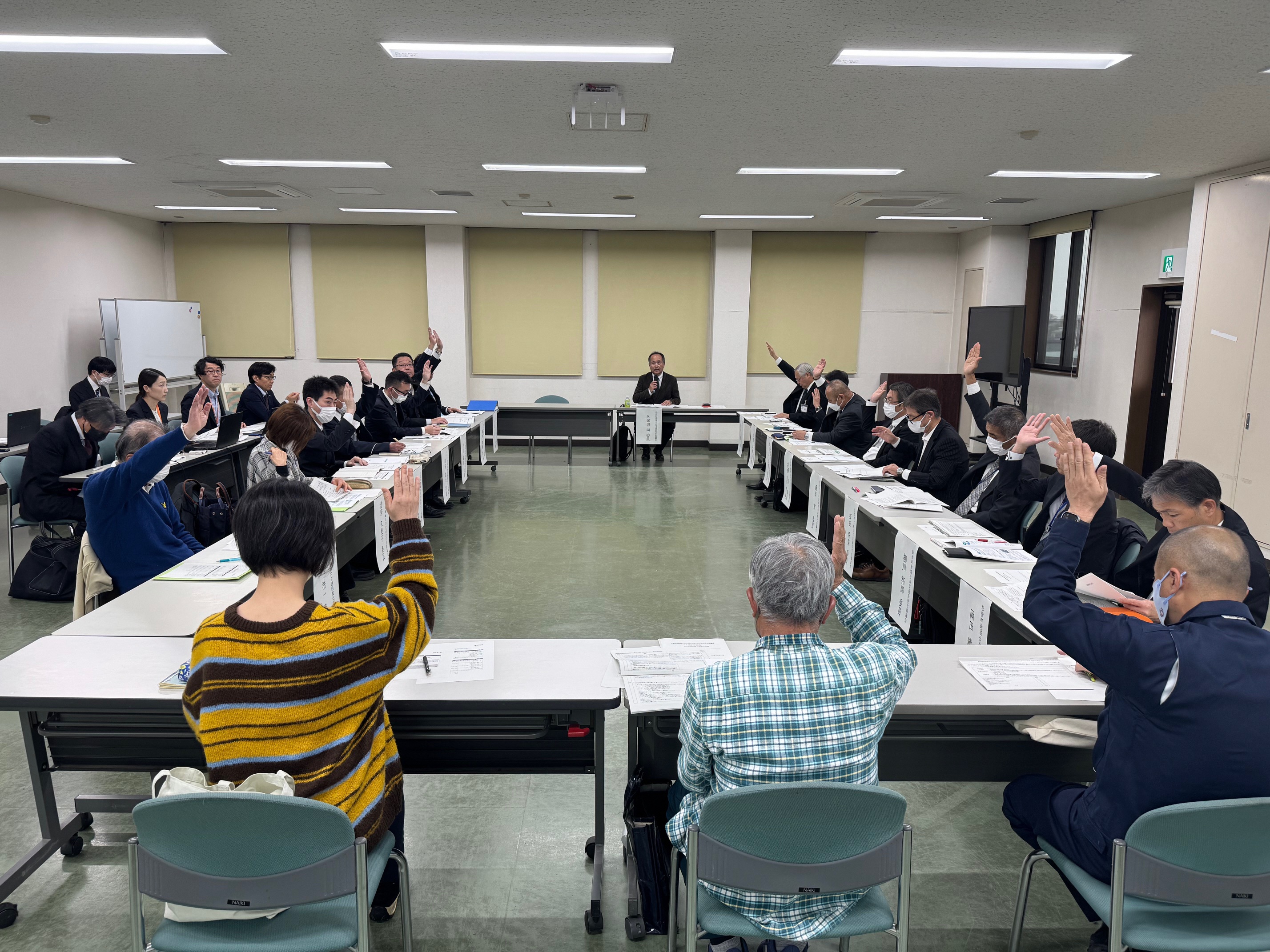 令和6年度第4回松伏町地域公共交通活性化協議会の様子1