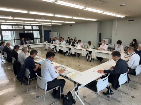 令和7年度第1回松伏町地域公共交通活性化協議会の様子2