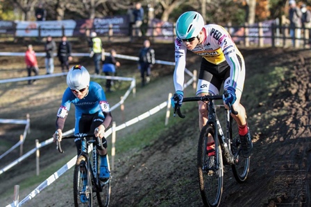 競技中の織田選手の様子4