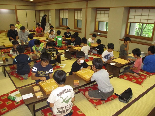 子どもたちの対局の様子