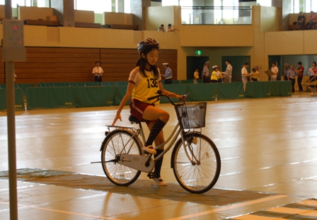 こども自転車乗り大会の様子3