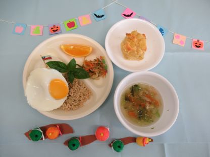 料理の写真（ランランランチの日10月）