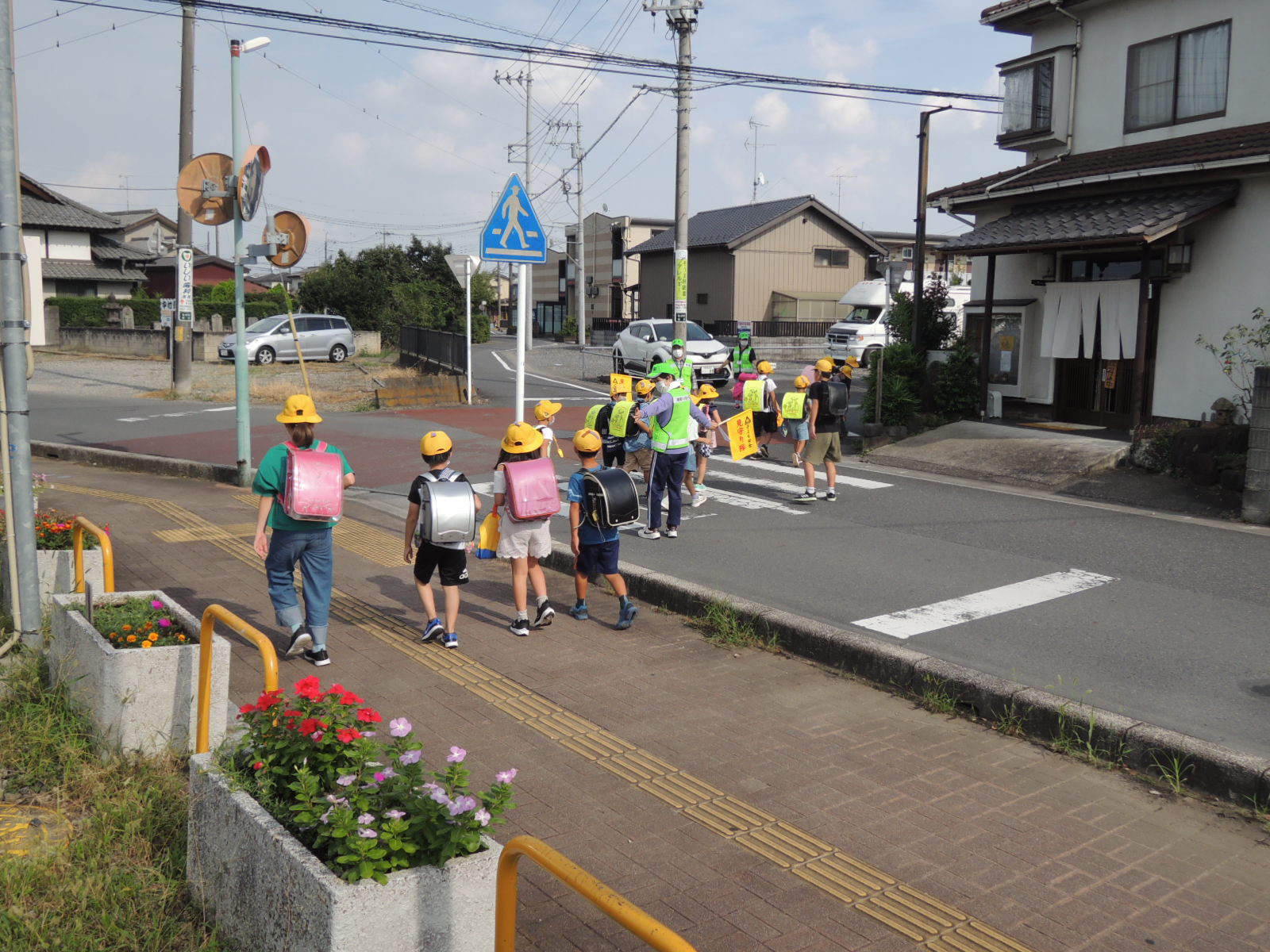 松伏第二小学校の見守りの写真2