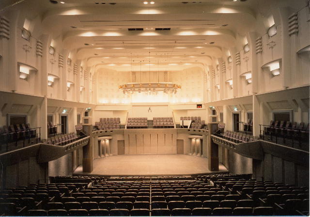 田園ホール・エローラの館内写真