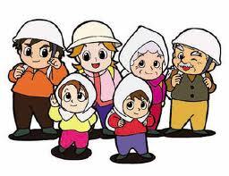 キャップをかぶったこどもと大人が一緒に立っているアニメ風のイラスト。