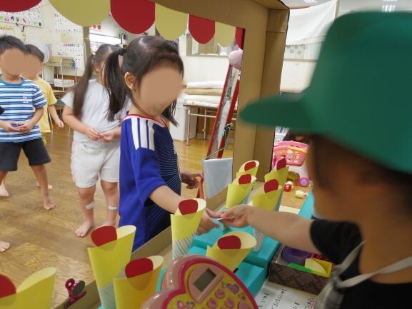 クレープ屋さん