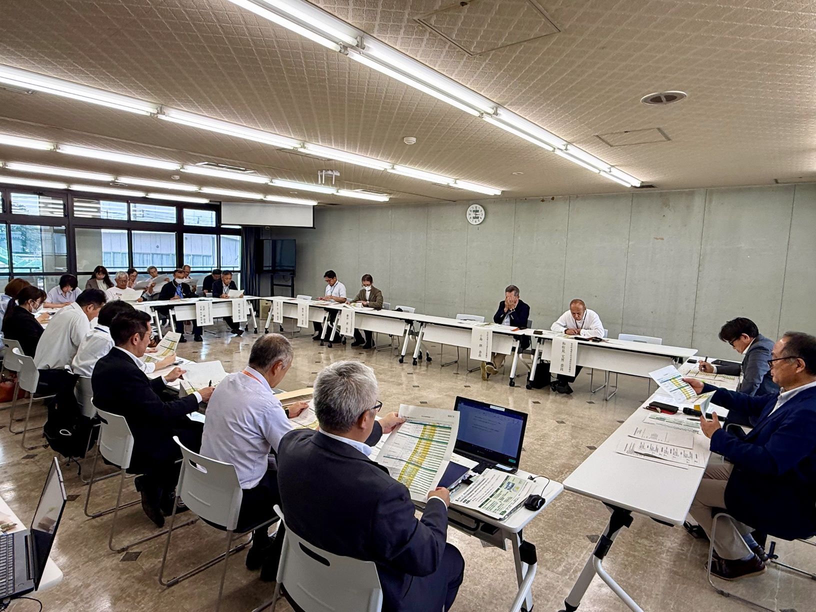 令和8年度第1回松伏町地域公共交通活性化協議会の様子2