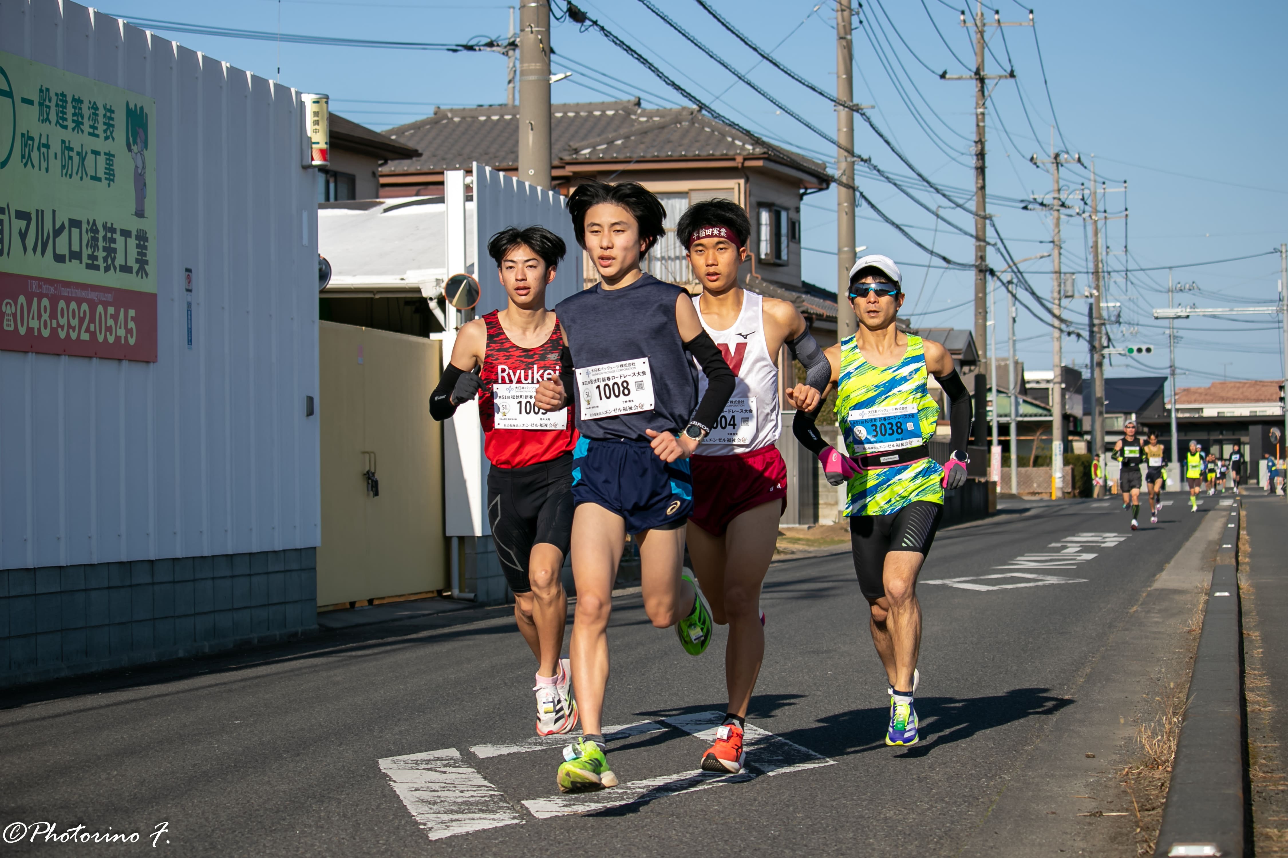 沿道を走っている様子