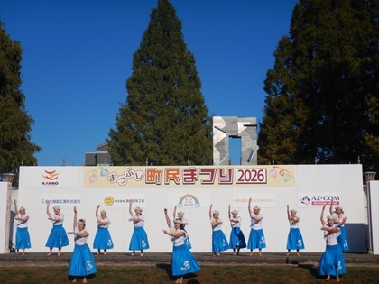 町民まつりステージ写真（フラダンス）